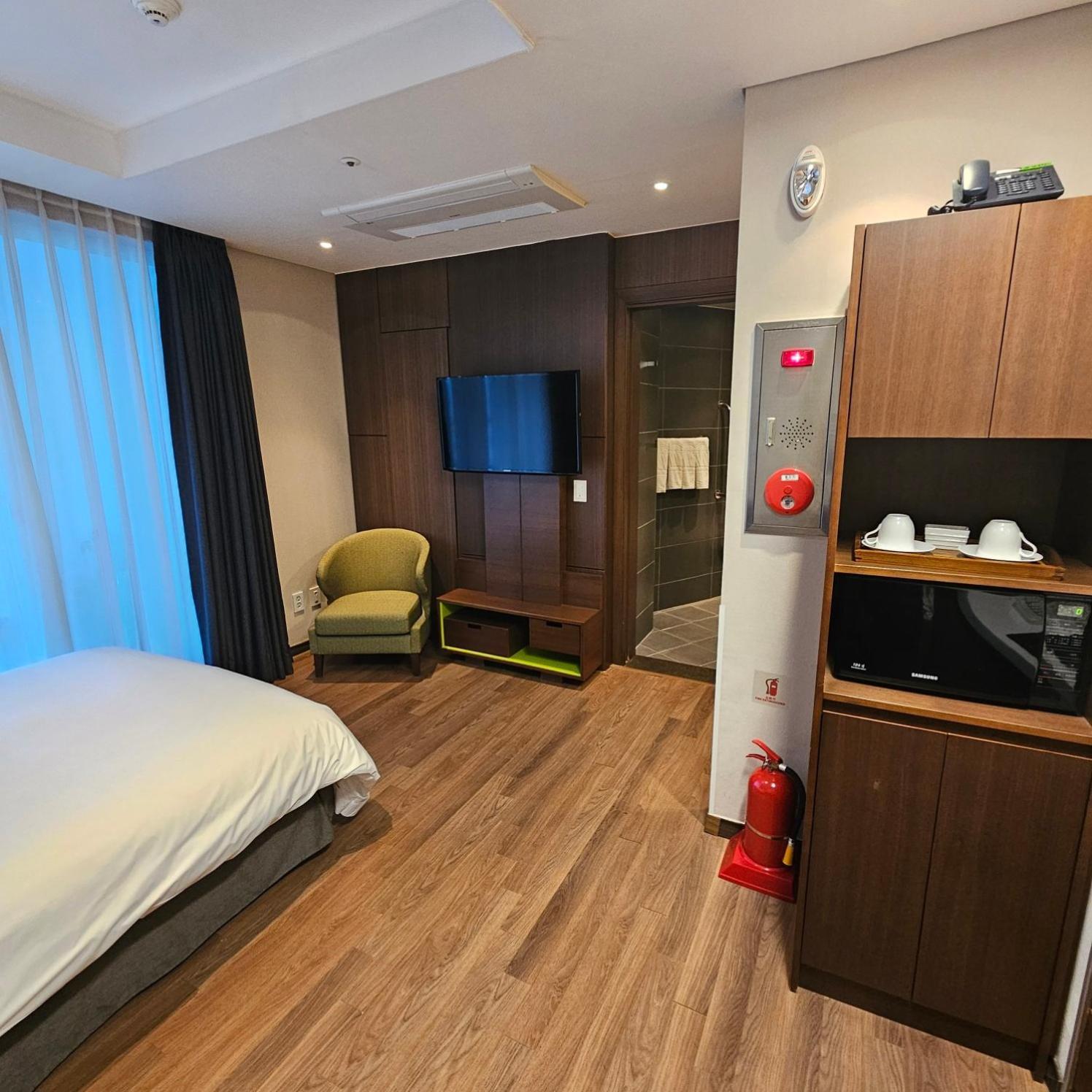 W Residence Hotel Пусан Екстериор снимка
