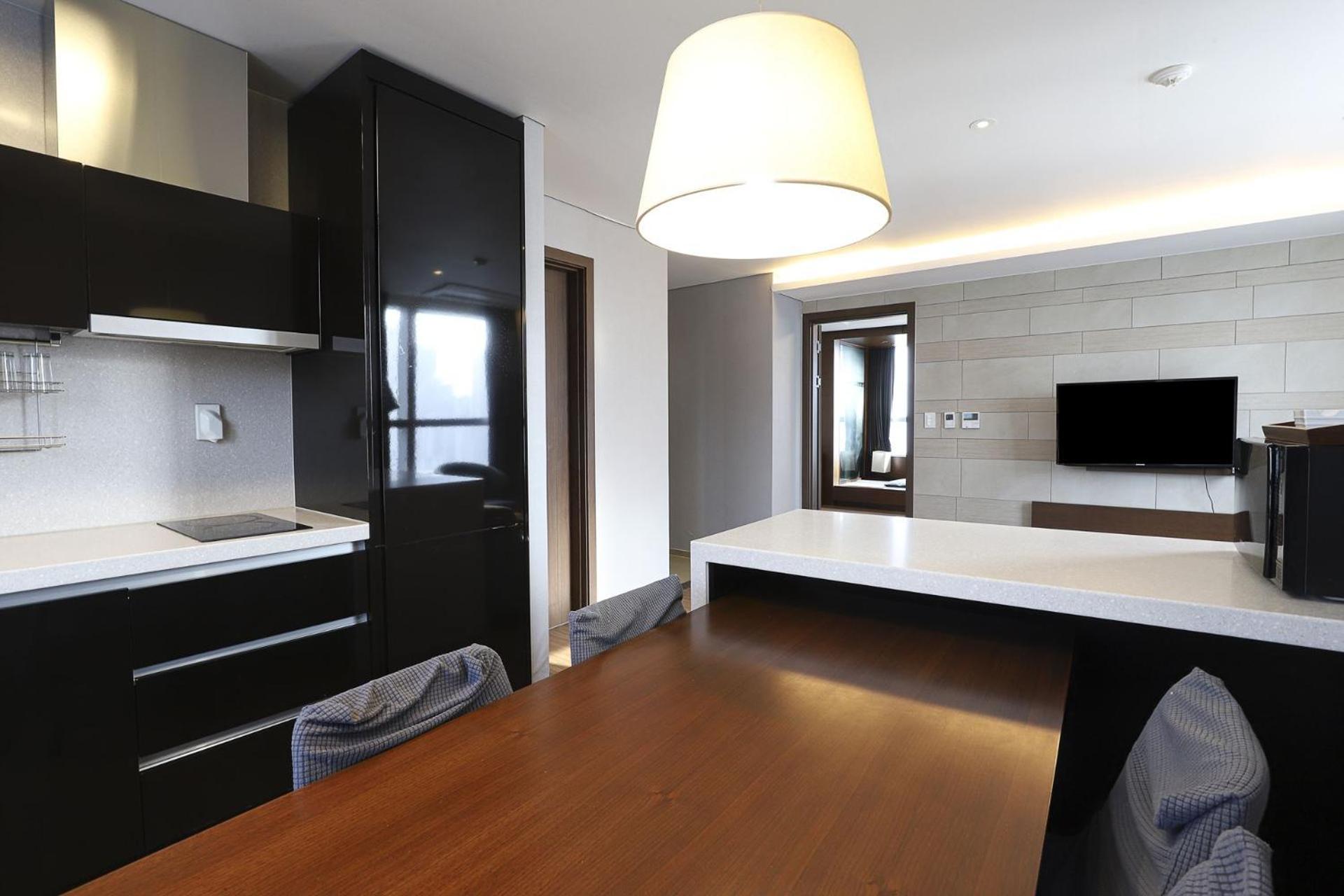 W Residence Hotel Пусан Екстериор снимка